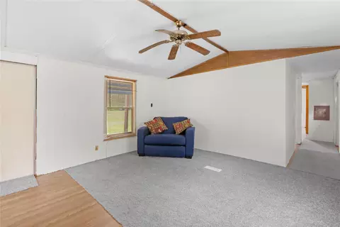 Living - 370 Lakeside Cir, Trinity, TX 75862 photo 3 of 3
