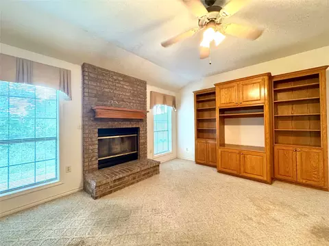 Living - 20 Shallow Spgs, Trinity, TX 75862 photo 8 of 9