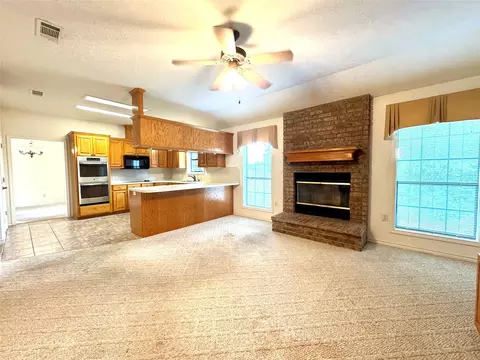 Living - 20 Shallow Spgs, Trinity, TX 75862 photo 9 of 9