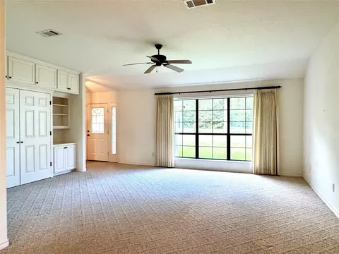 Living - 20 Shallow Spgs, Trinity, TX 75862 photo 2 of 9