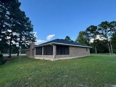 Exterior - 20 Shallow Spgs, Trinity, TX 75862 photo 9 of 12