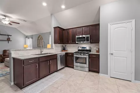Kitchen - 4480 Lone Alcove Dr, Spring, TX 77386 photo 1 of 2