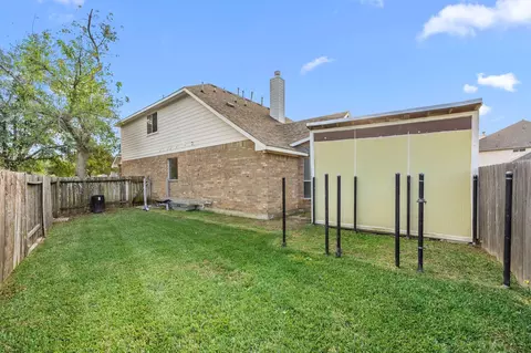 Exterior - 927 Spring Source Pl, Spring, TX 77373 photo 4 of 4