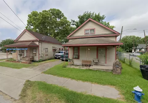 2507 Gentry St, Houston, TX 77009