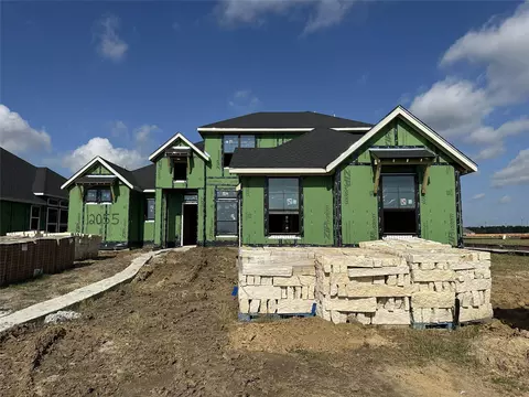 12055 Lake View Blvd, Mont Belvieu, TX 77523