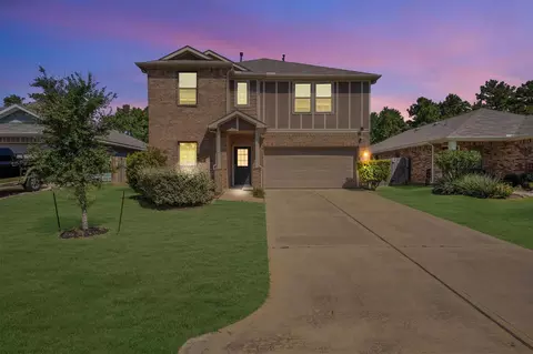 438 Camas Creek Ln, Magnolia, TX 77354