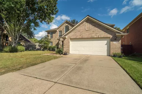1107 Elmgrove Park Ln, Seabrook, TX 77586