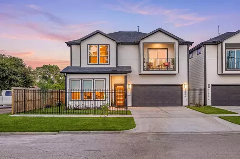 1306 Grove St, Houston, TX 77020
