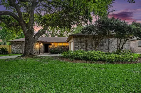 330 Biscayne Blvd, El Lago, TX 77586
