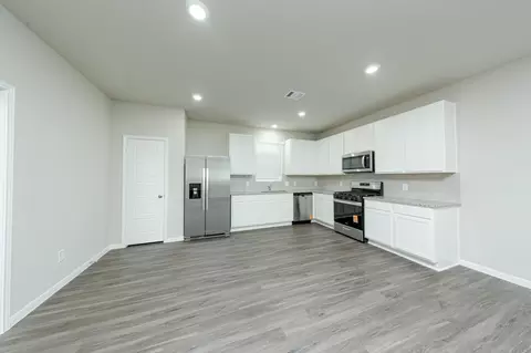 3074 Nickell Back Dr, Conroe, TX 77301 photo 7