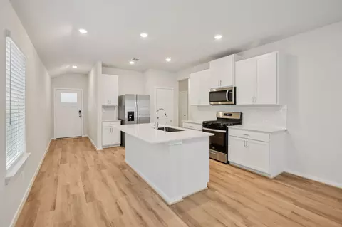 29227 Farmhouse Estates Dr, Waller, TX 77484
