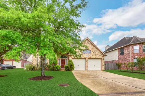 1815 Granite Field Ln, Richmond, TX 77469