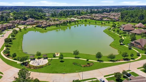 View/Area - 17834 Maple Ash Dr, Spring, TX 77379 photo 8 of 13
