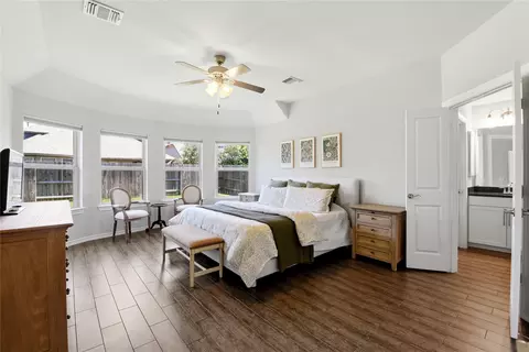 Bedroom - 17834 Maple Ash Dr, Spring, TX 77379 photo 1 of 5