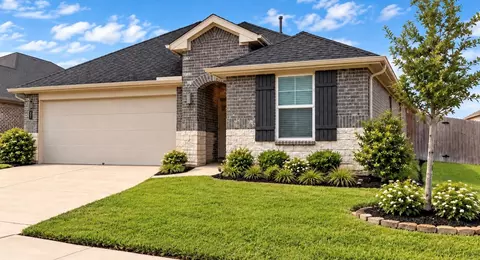 5002 Natchez Trce, Fresno, TX 77545