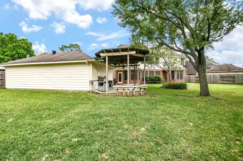 Exterior - 20423 Forest Dr, Spring, TX 77388 photo 8 of 9