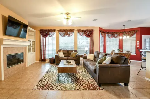 Living - 20423 Forest Dr, Spring, TX 77388 photo 2 of 4