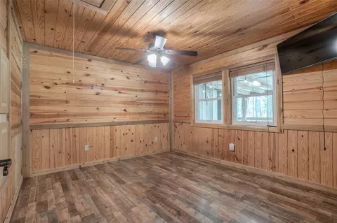 Bedroom - 250 Red Bird Ln, Trinity, TX 75862 photo 1 of 3