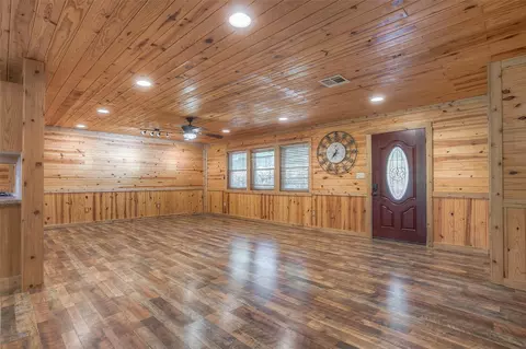 Living - 250 Red Bird Ln, Trinity, TX 75862 photo 1 of 2