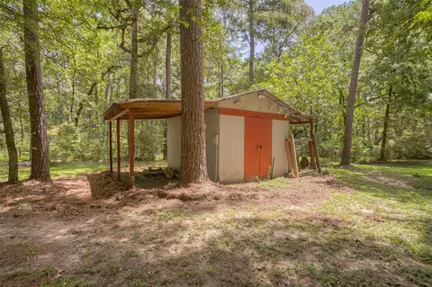 Exterior - 250 Red Bird Ln, Trinity, TX 75862 photo 9 of 16