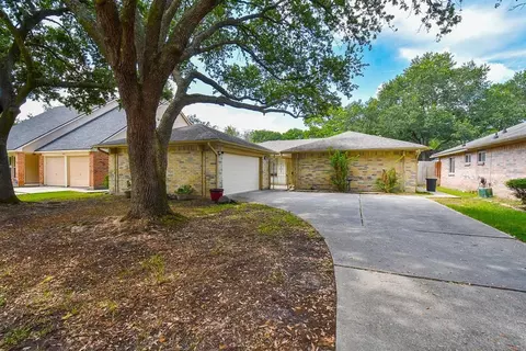 4922 Bridgemont Ln, Spring, TX 77388 photo 1