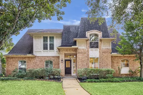 2526 Stephens Grant Dr, Sugar Land, TX 77479