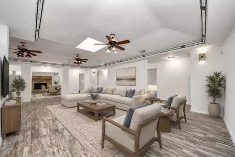 8227 Ivan Reid Dr, Houston, TX 77040