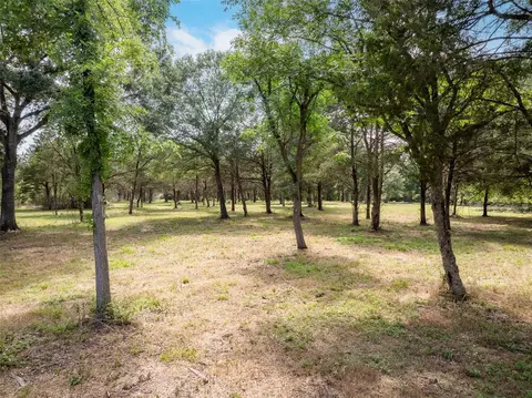 00 Ives Creek Rd, Bellville, TX 77418