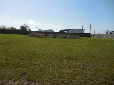 978 Cr 251 St, Matagorda, TX 77457
