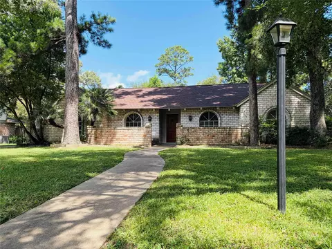 710 Enchanted Trail Dr, Spring, TX 77388 photo 1