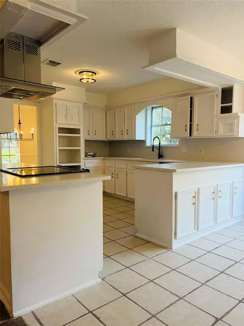 710 Enchanted Trail Dr, Spring, TX 77388 photo 3