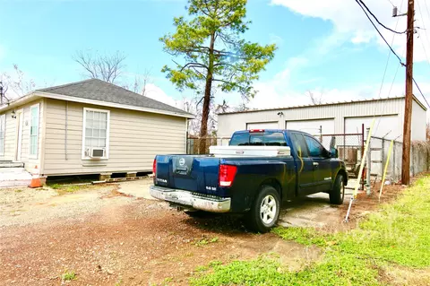 5720 Roberts Rd, Katy, TX 77494
