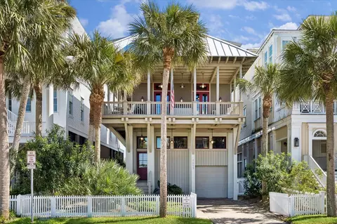 2653 E Seaside Dr, Galveston, TX 77550