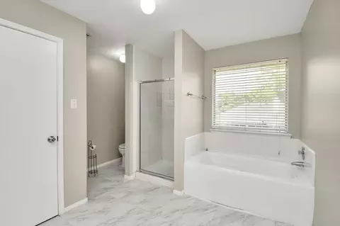 Bath - 3402 Haydee Rd, Spring, TX 77388 photo 1 of 3