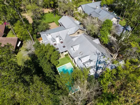 354 Piney Point Rd, Houston, TX 77024