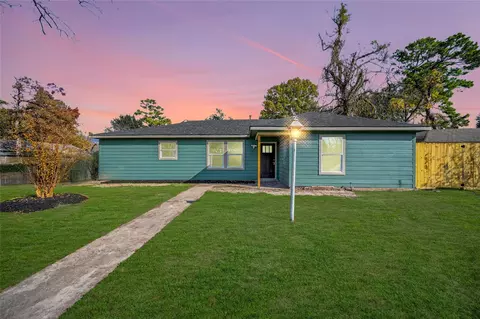 7422 Wiley Rd, Houston, TX 77016