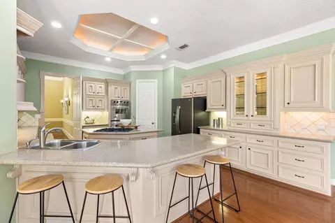 Kitchen - 6610 Radley Dr, Spring, TX 77379 photo 2 of 4