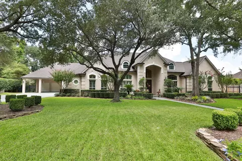 Exterior - 6610 Radley Dr, Spring, TX 77379 photo 3 of 11