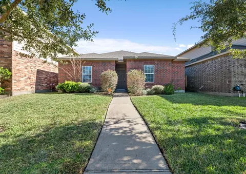 8226 Almera Falls Dr, Cypress, TX 77433