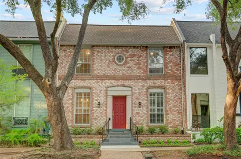 7514 Olympia Dr, Houston, TX 77063
