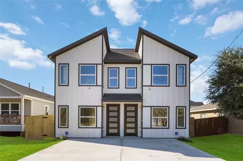 7215 Sandra St #A-B, Houston, TX 77028