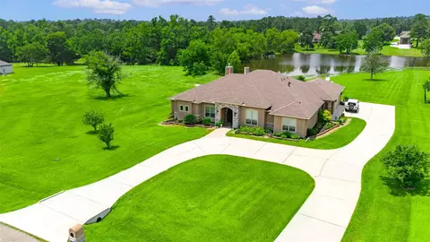View/Area - 1706 Opal Trl, Willis, TX 77378 photo 6 of 7