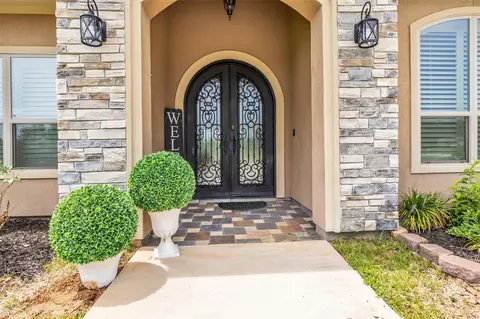 Entry Way - 1706 Opal Trl, Willis, TX 77378 photo 1 of 2