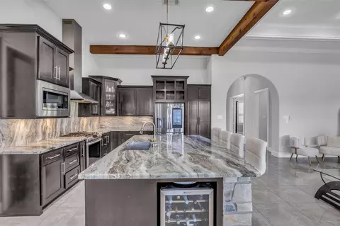 Kitchen - 1706 Opal Trl, Willis, TX 77378 photo 4 of 6