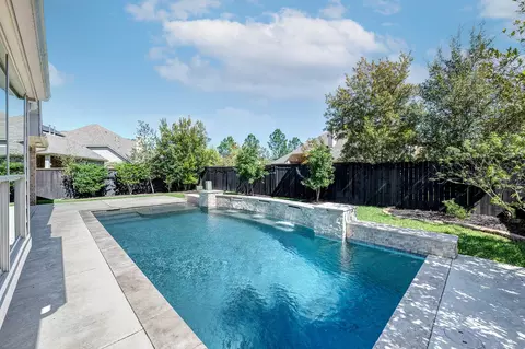 11 Red Wagon Dr, Spring, TX 77389