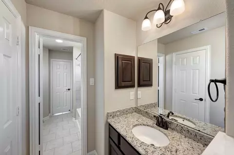 Entry Way - 11 Red Wagon Dr, Spring, TX 77389 photo 2 of 2