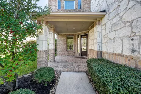 Exterior - 11 Red Wagon Dr, Spring, TX 77389 photo 3 of 6