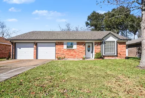 4202 Townes Frst, Friendswood, TX 77546