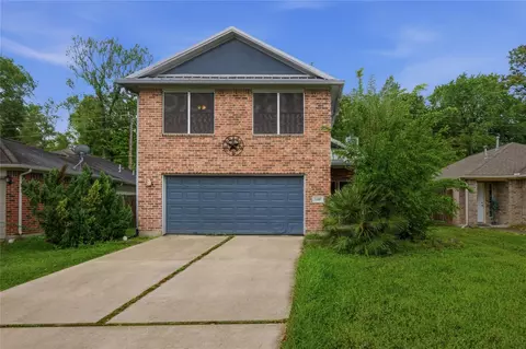 24407 Strong Pine Dr, Huffman, TX 77336