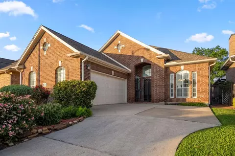 16602 Manningtree Ln, Spring, TX 77379 photo 1